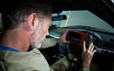 Waspada Odometer Reset! Cara Mendeteksi Manipulasi Jarak Tempuh Mobil Bekas Melalui Scanner ECU