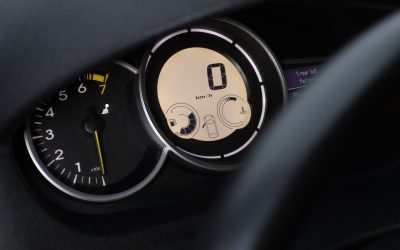 Lampu Odometer Mobil Bekas Mati: Cara Cek Modifikasi Digital Reset Penunjuk Jarak Tempuh yang Menipu