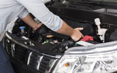 Reservoir Radiator Mobil Cepat Habis: Ciri Kebocoran Sistem Pendingin yang Mengancam Blok Mesin Melengkung