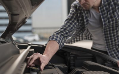 Gejala Thermostat Mobil Rusak: Indikator Suhu Naik dan Air Radiator Sering Meluap