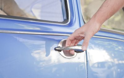 Tanda Karet Pintu Mobil Bekas Sudah Getas: Suara Angin Bising Masuk Kabin Pas Jalan Kencang dan Air Hujan Bocor